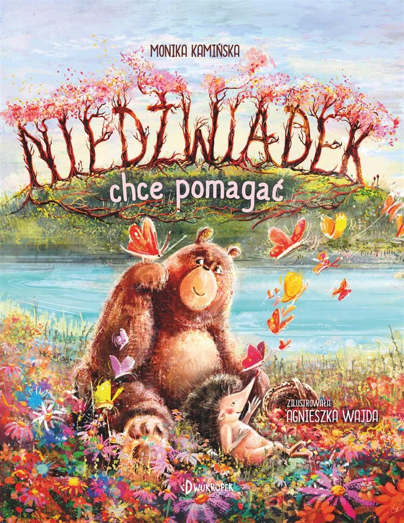 

Niedźwiadek chce pomagać Dwukropek