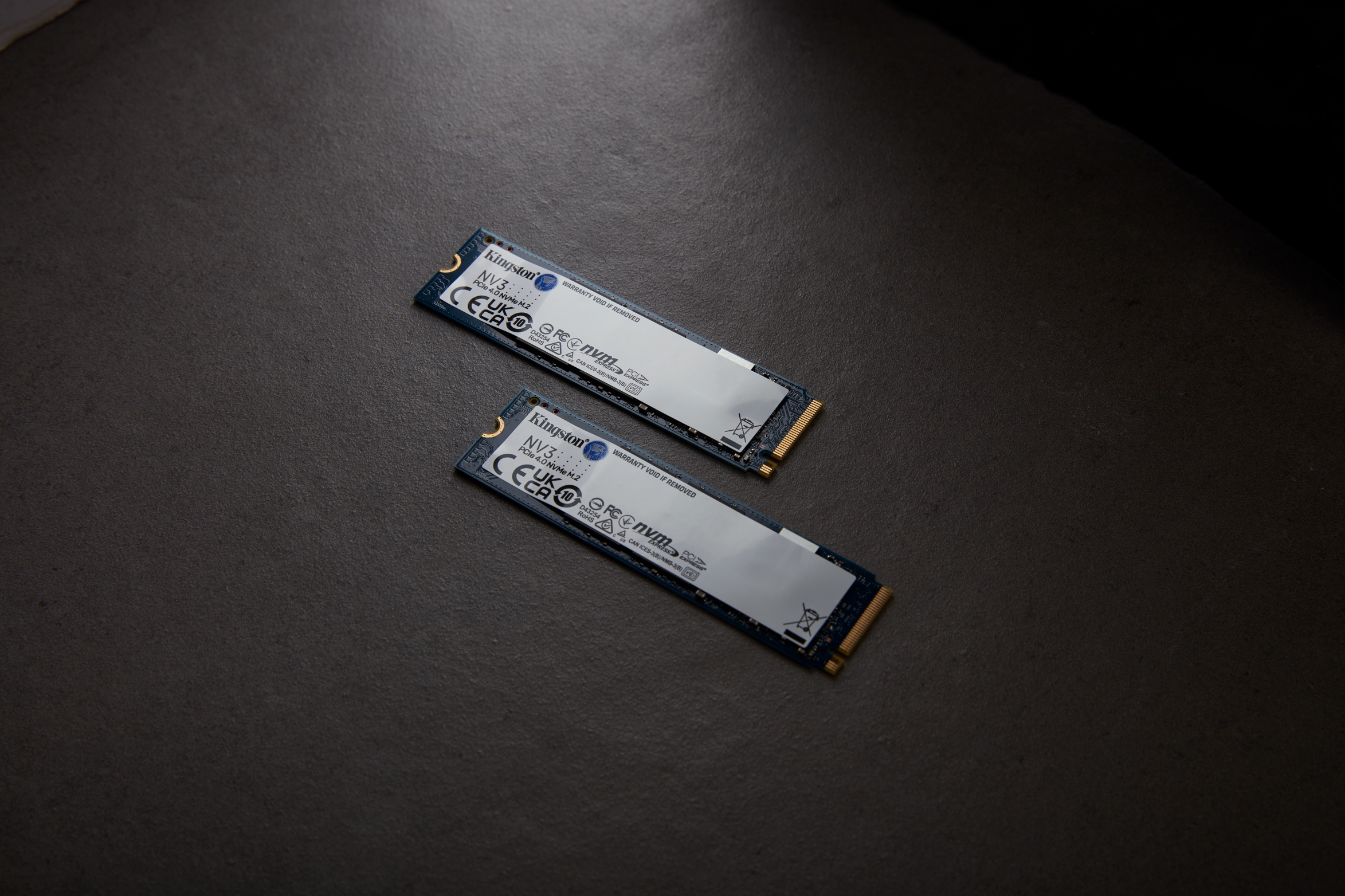 KINGSTON SSD 4TB NV3 M.2 2280 PCIe 4.0 NVMe SSD — 10