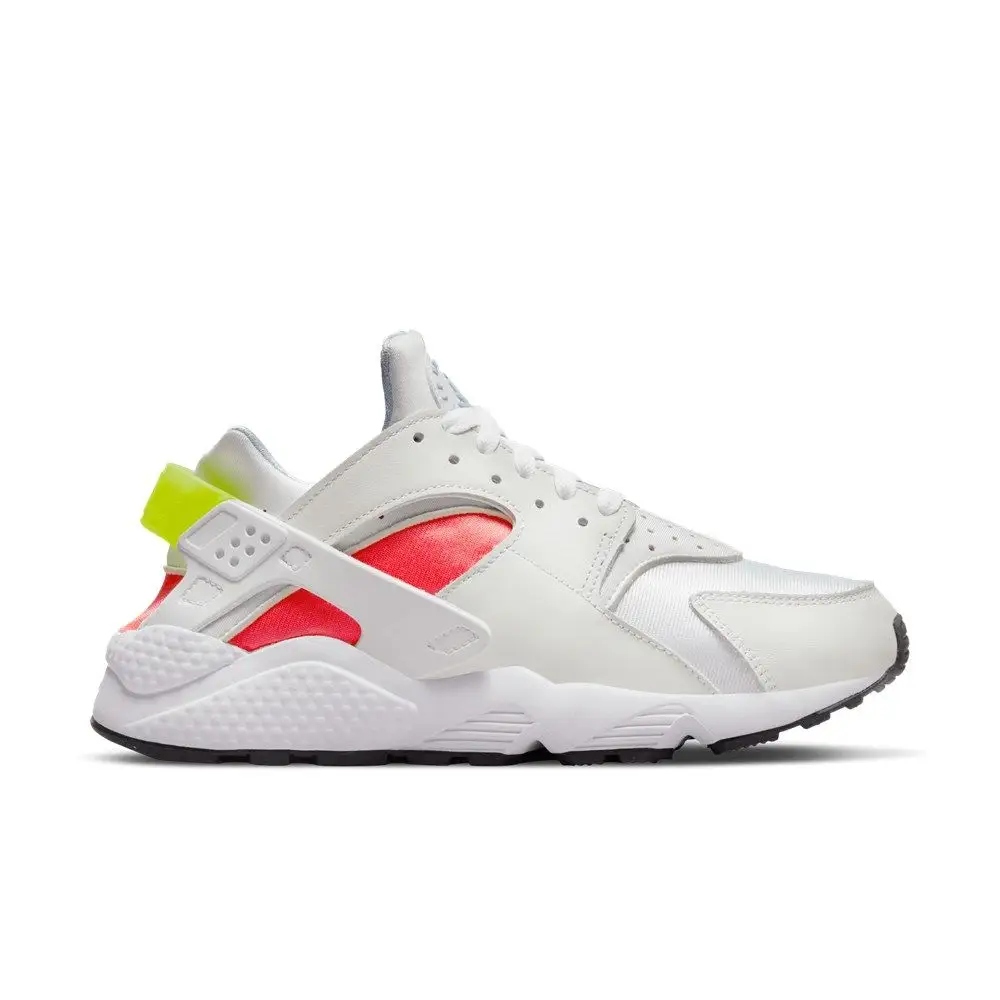 Dámské sportovní boty Nike Air Huarache bílé DH4439-106 vel. 36.5