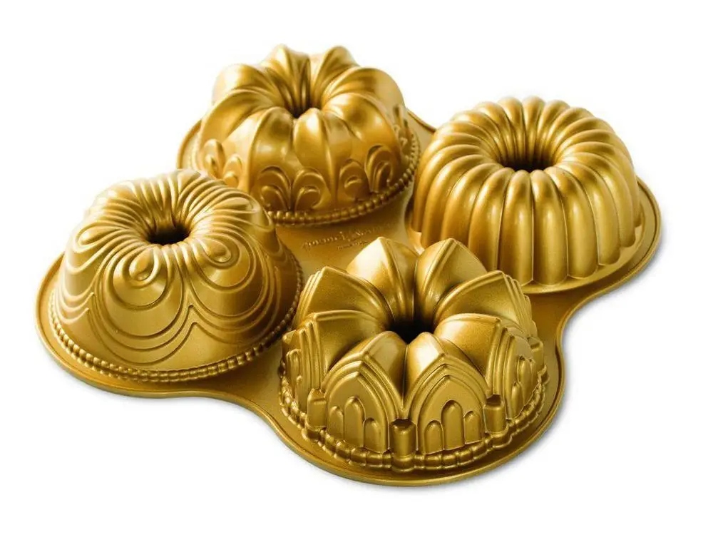 Nordic Ware Forma na 4 minibábovky 2,3 l