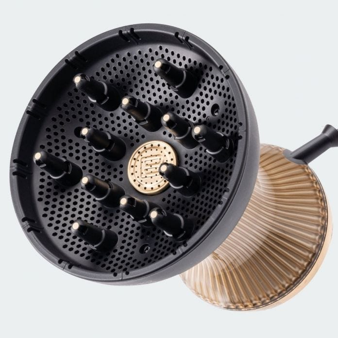 11824 Vysoučeč Vlasů Bellissima