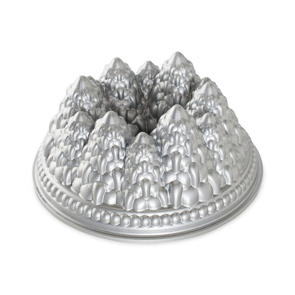 Forma na bábovku, Borovicový les