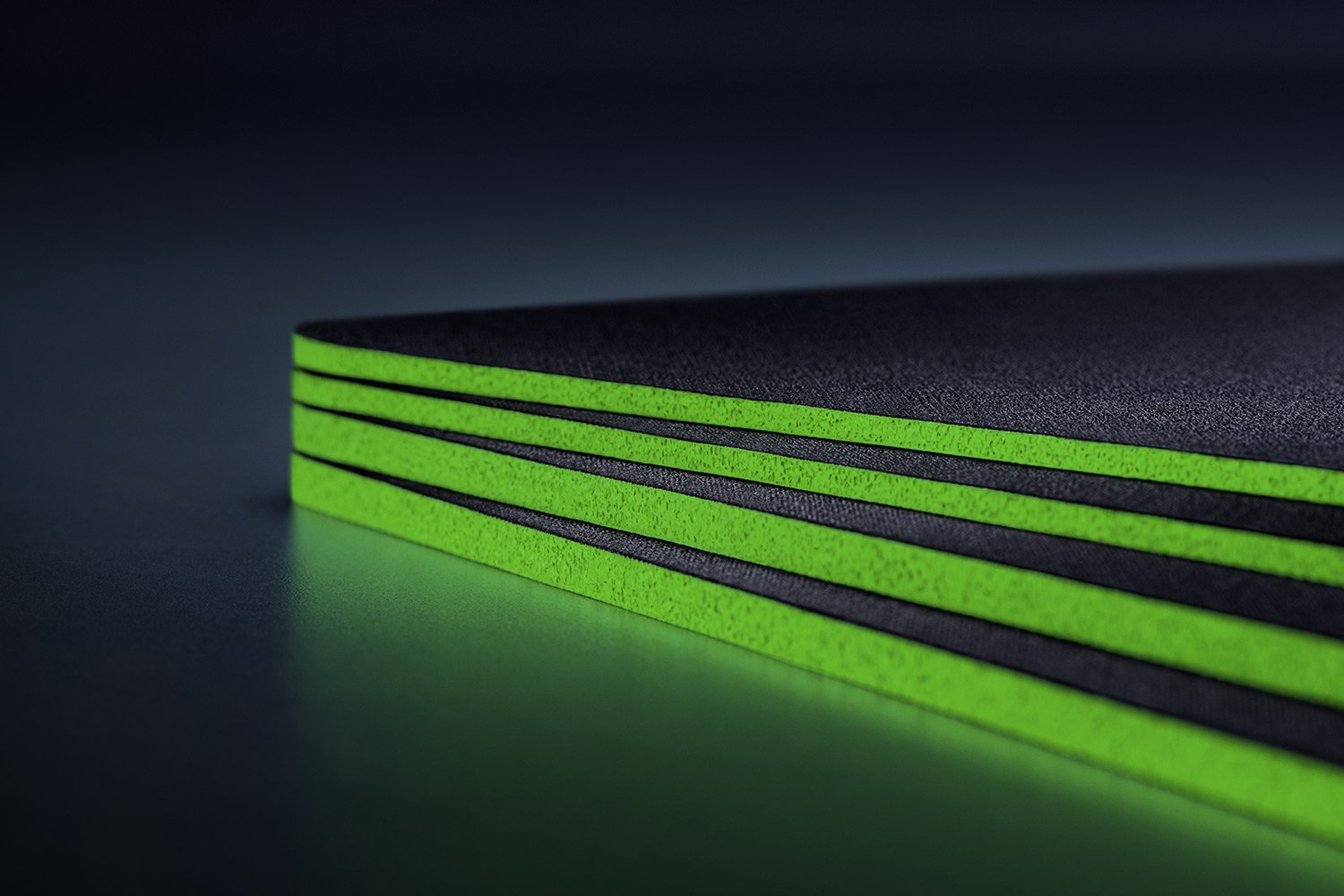RAZER Podkładka pod mysz Gigantus V2 3XL — 4