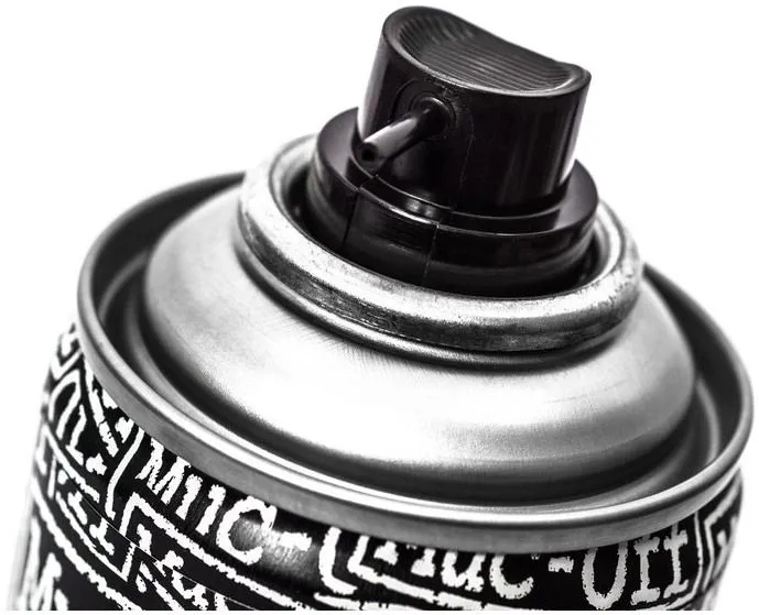 MAZIVO NA ŘETĚZ MUC-OFF DRY CHAIN LUBE 400 ML JAKO DÁREK Výrobce Muc-Off