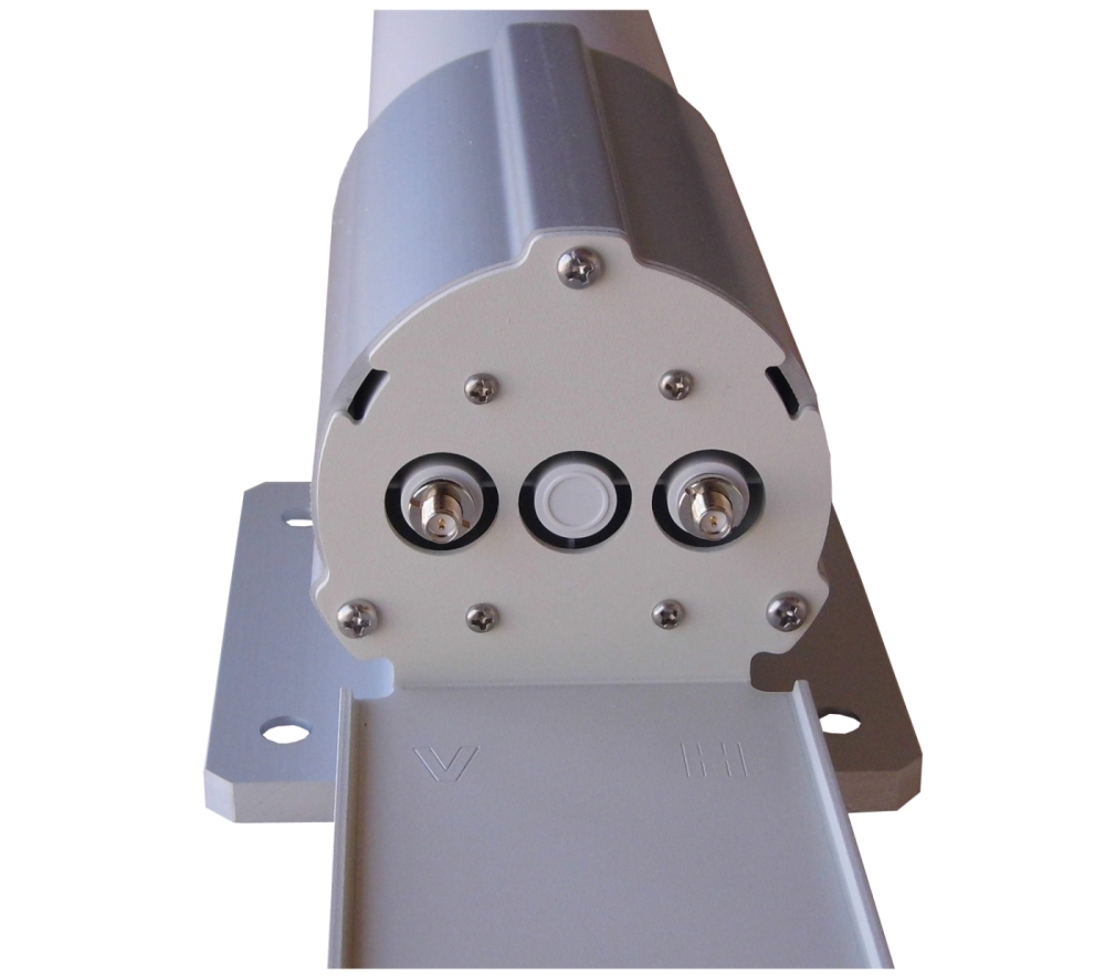 UBIQUITI Antena AirMax 5.0 GHz, 13dBi, 360 deg — 10