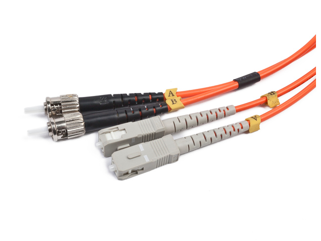 Kabel światłowodowy Gembird pomarańczowy 2m CFO-SCSC-OM2-2M 14 sztuki