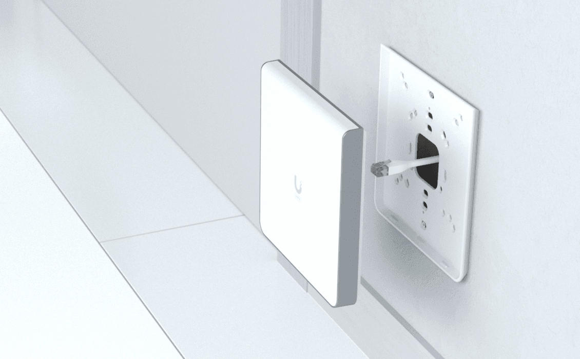 UBIQUITI UniFi U6 Enterprise In-Wall Access Point Wi-Fi 6E AX10000, 1x 2.5GE, 4x GE — 17