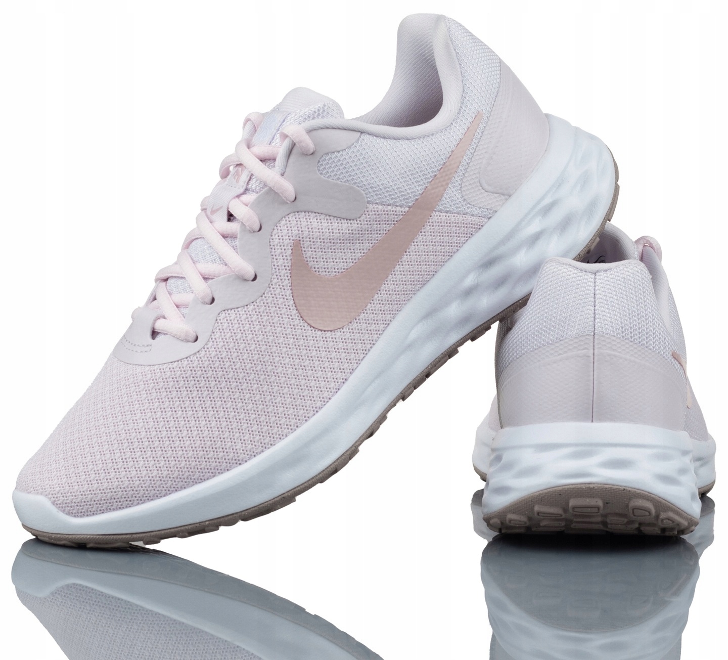 Buty damskie Nike Revolution 6 Nn DC3729 500 r. 37,5