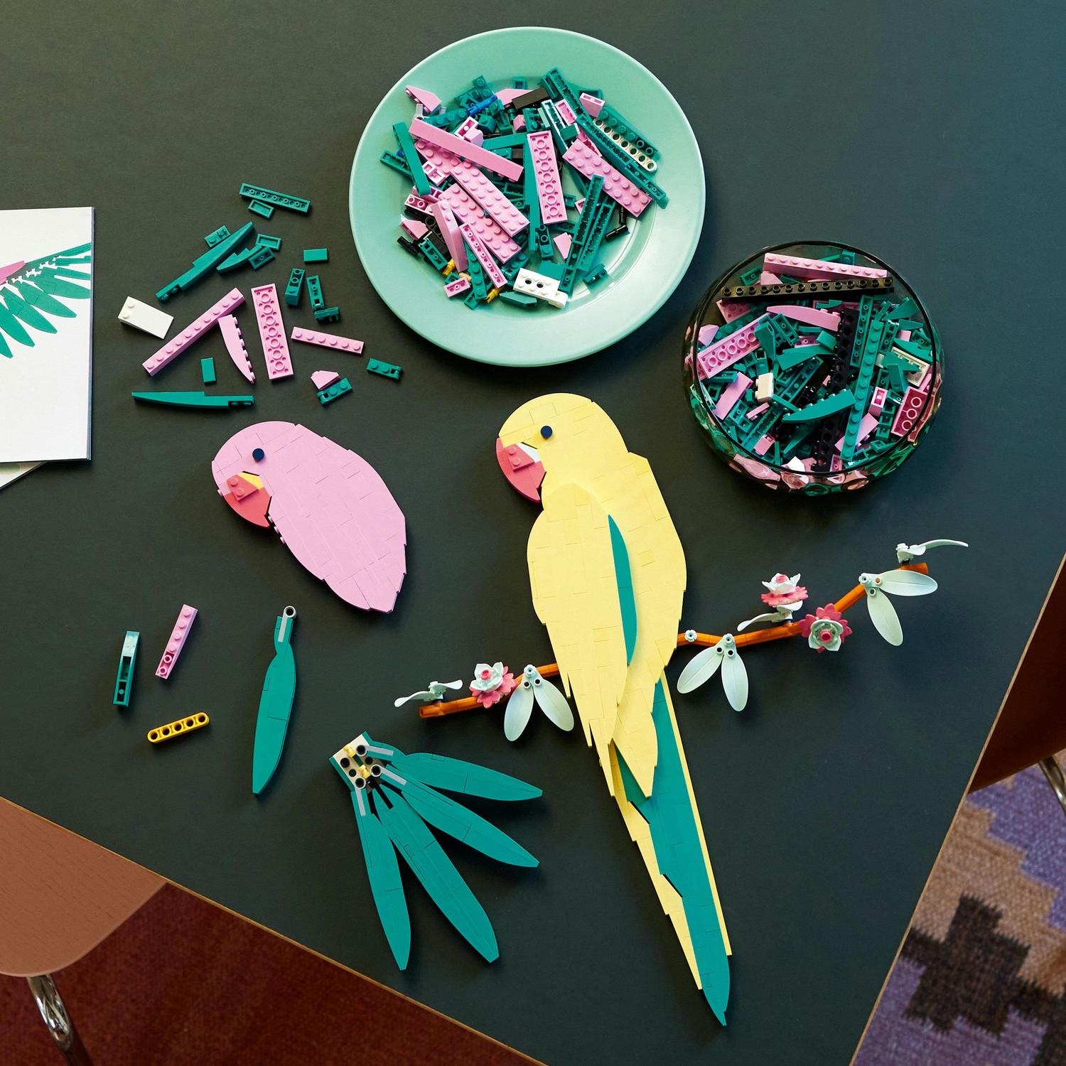 LEGO Art 31211 - Kolekcja zwierząt - papugi ary Marka LEGO