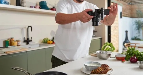 Aparat Canon EOS R50 + 18-45 IS STM Wizjer elektroniczny