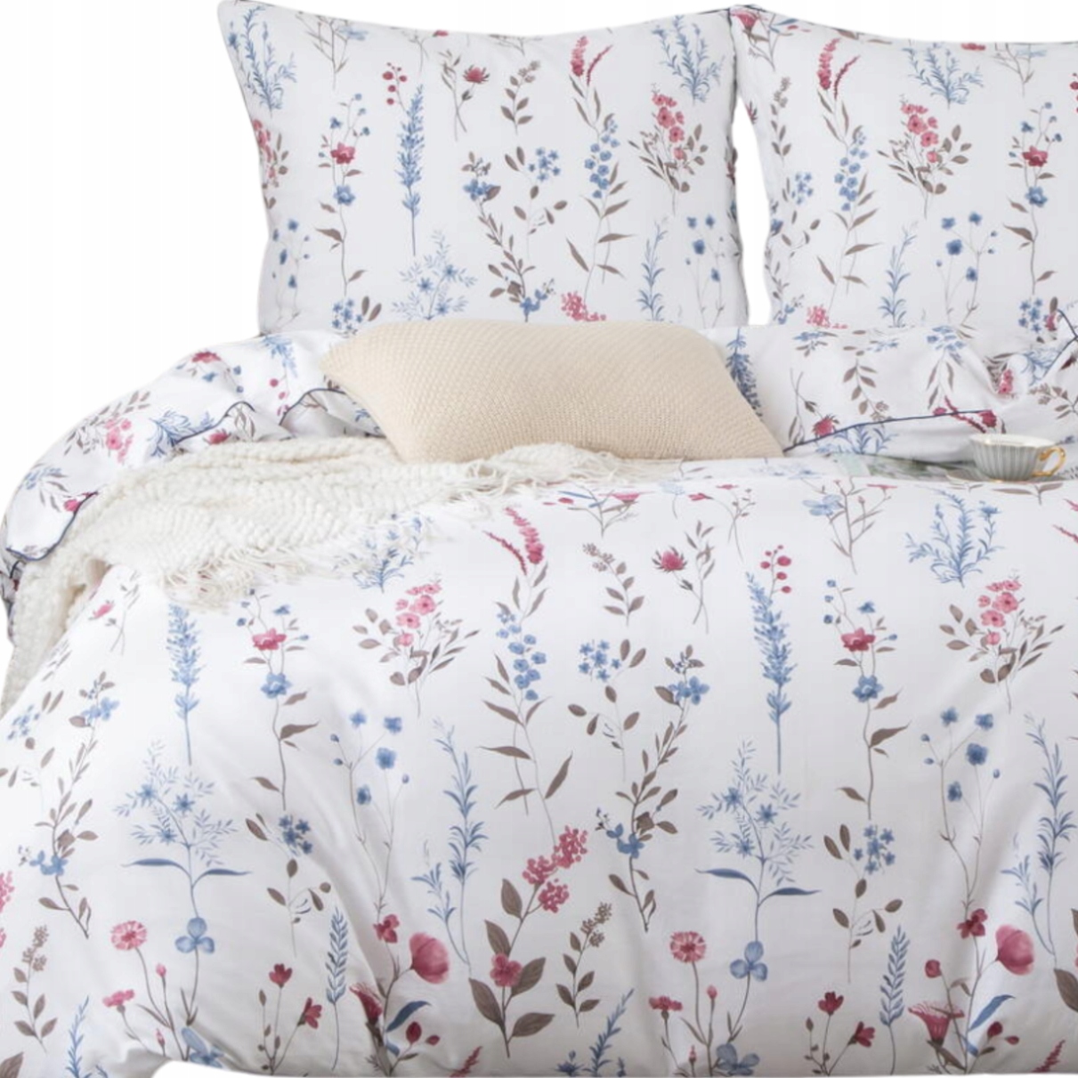 Pościel Komplet 140x200 Satyna 100% Bawełna Printy Niebieskie Kwiaty