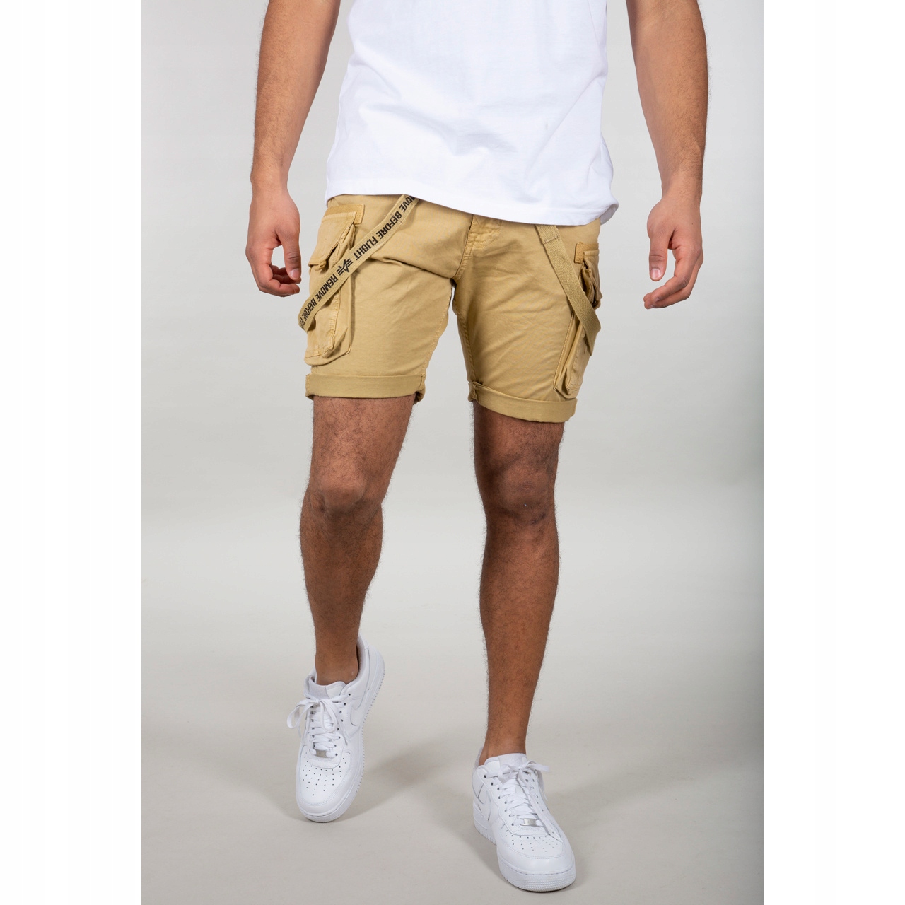 kraťasy Utility Short sand 36