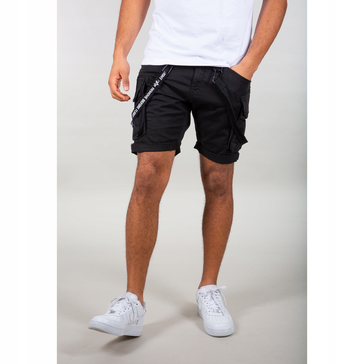 kraťasy Utility Short black 32