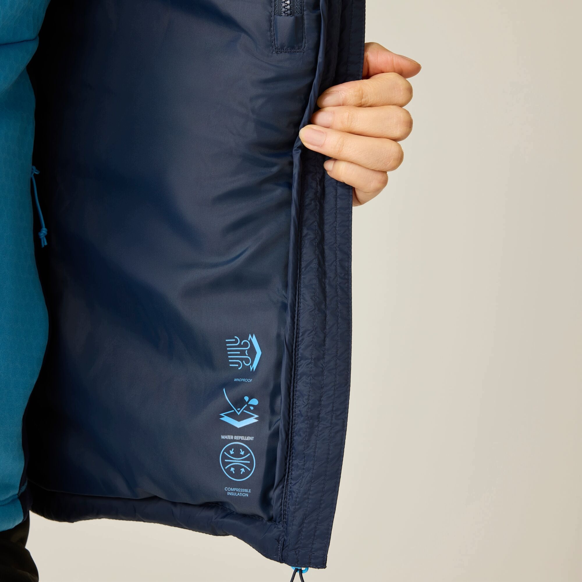 Dámská plněná bunda Mountain Baffled Jacket DWN458 Barva: Navy, Velikost: 8