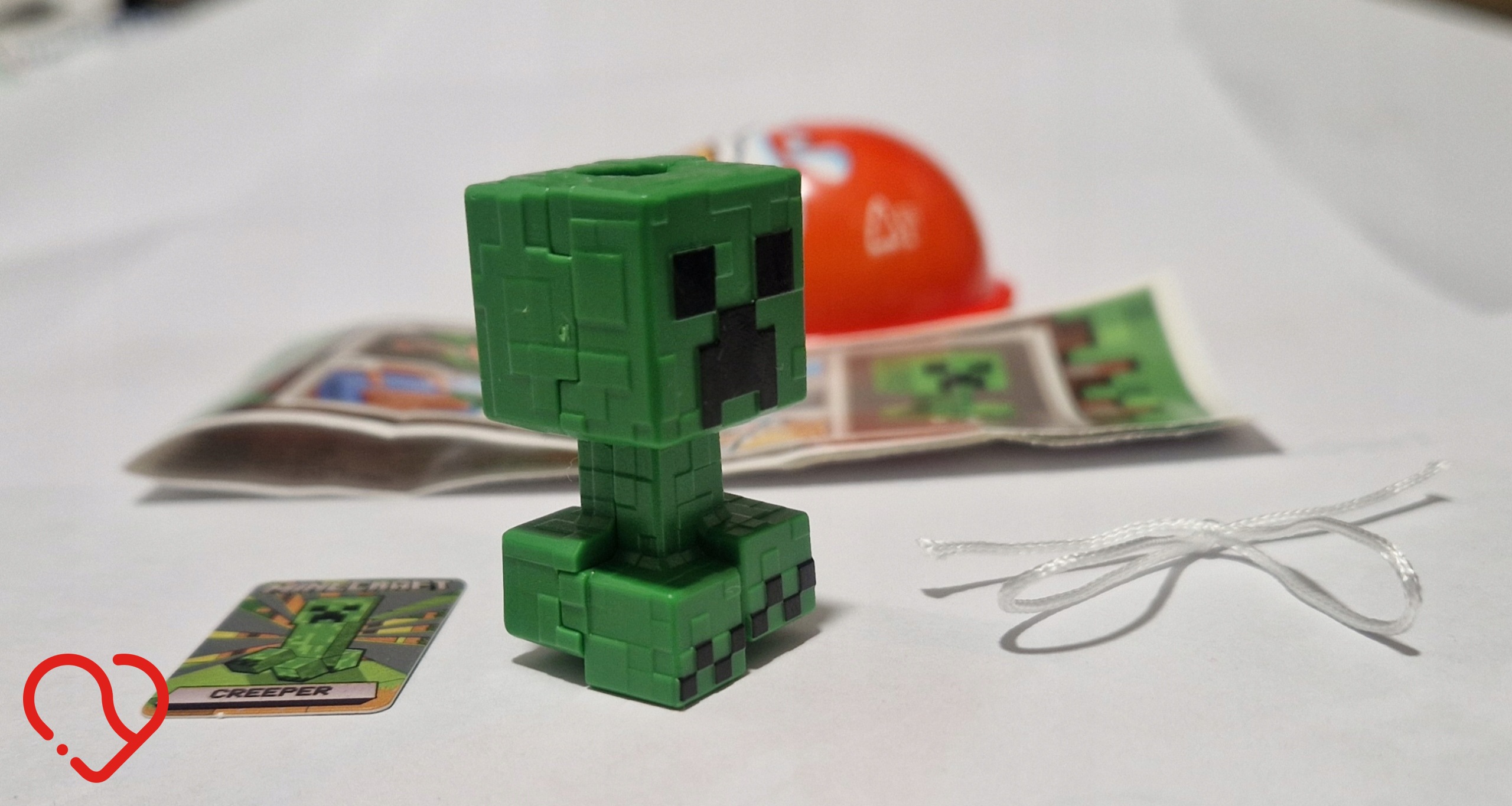 Figurka CREEPER Kinder Joy Minecraft VC309