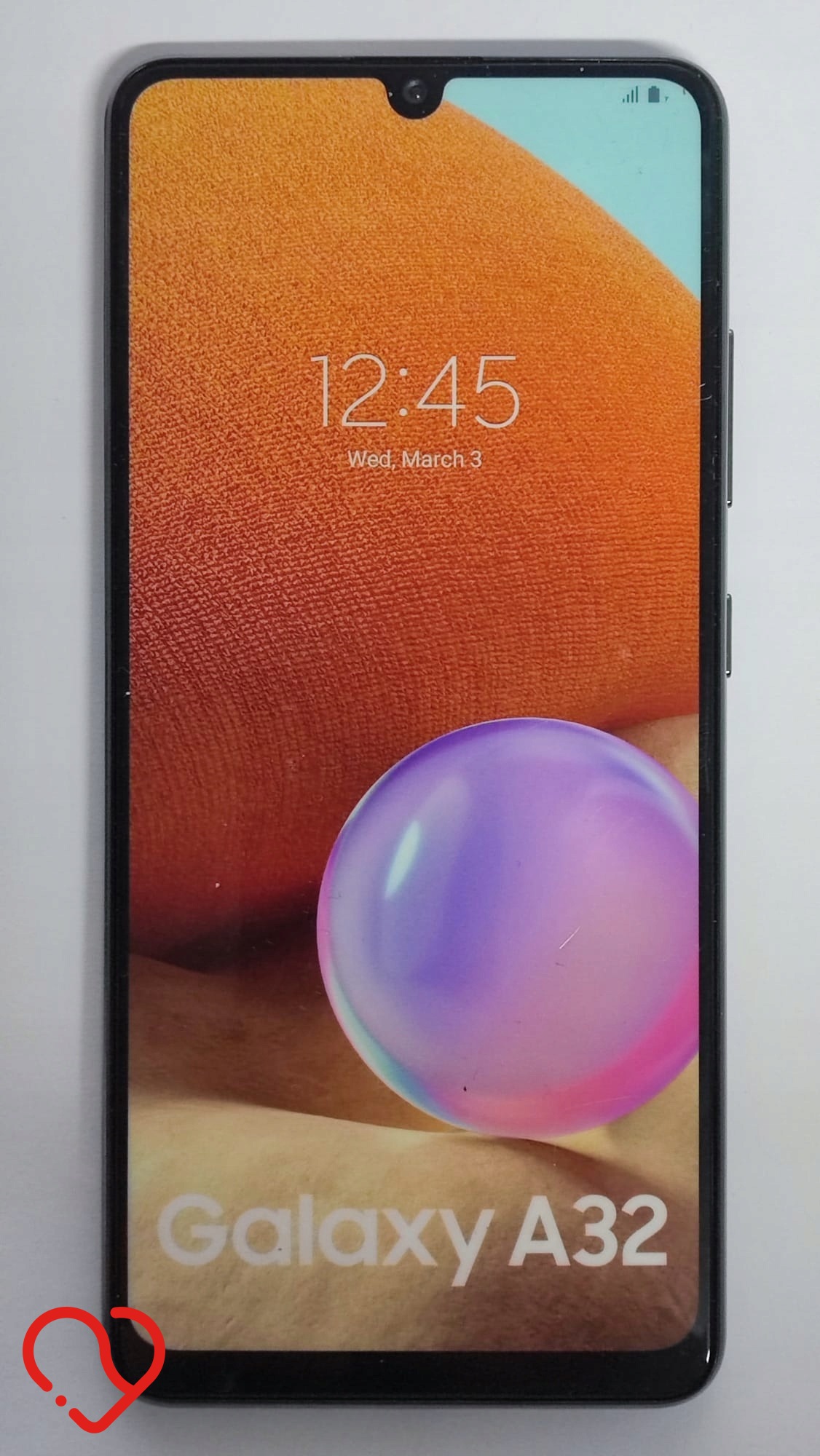 Atrapa eksponat wystawa prezenter smartfon Samsung Galaxy A32