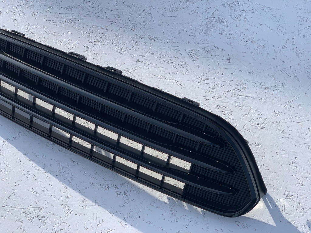 Mini F60 Grill Atrapa Piano Black 2414966 — zdjęcie 4