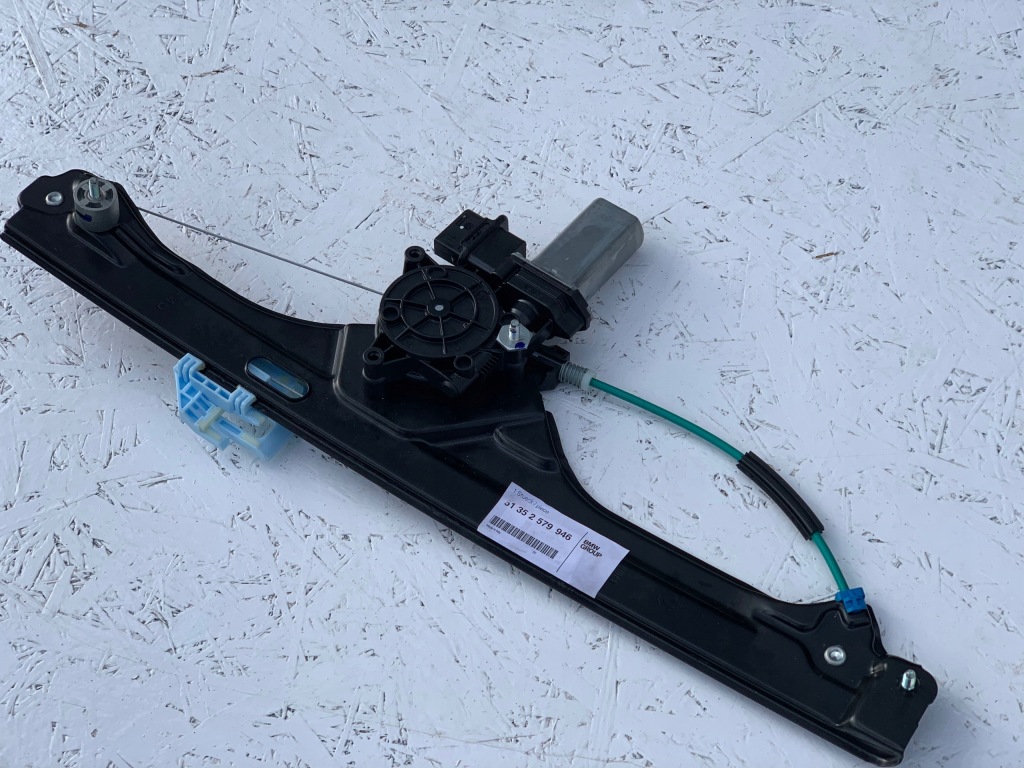 BMW F45 Podnośnik Mechanizm Szyby Przedniej Prawy Przód Nowy OE 2579946 — zdjęcie 3