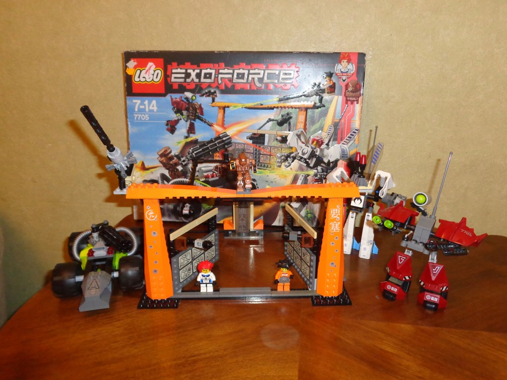 LEGO 7705 używany EXO-FORCE