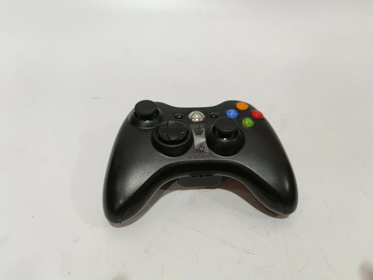 PAD XBOX 360 CZRNY