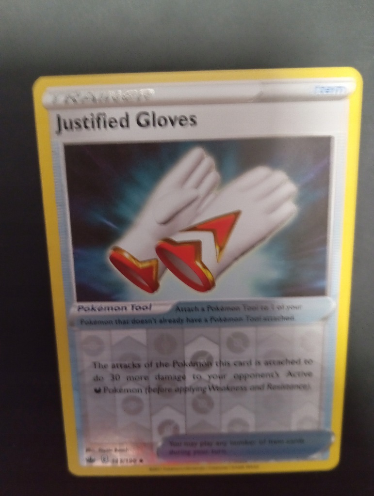 Justified Gloves R.Holo Chilling Reign 2021 rok 143/198 POKEMON TCG