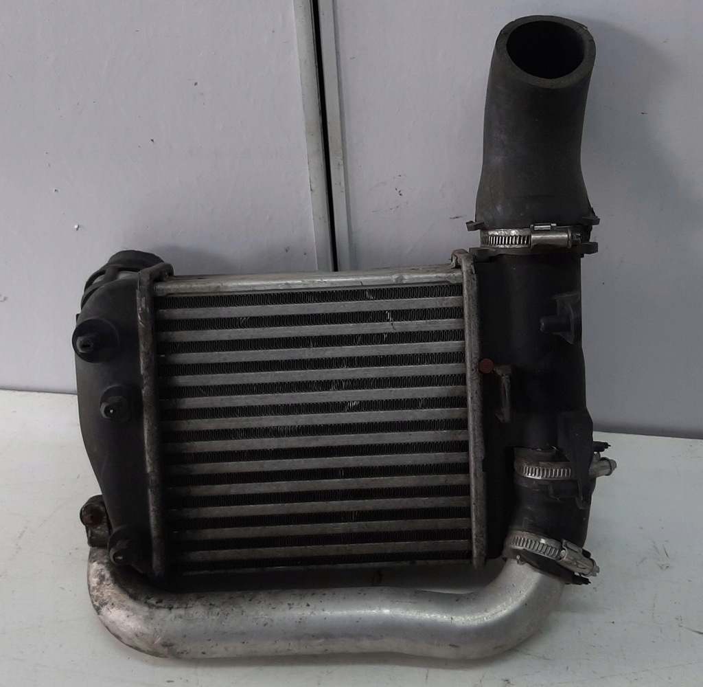 Intercooler AUDI A6 C6 prawy