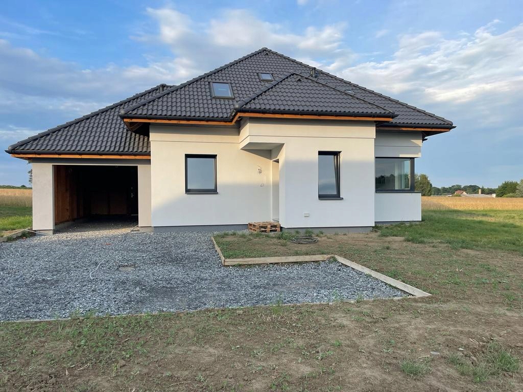 Dom, Pszczyna, Pszczyna (gm.), 179 m²