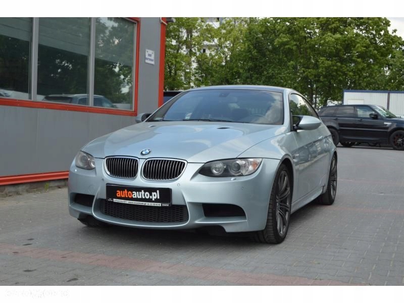 BMW M3 420KM