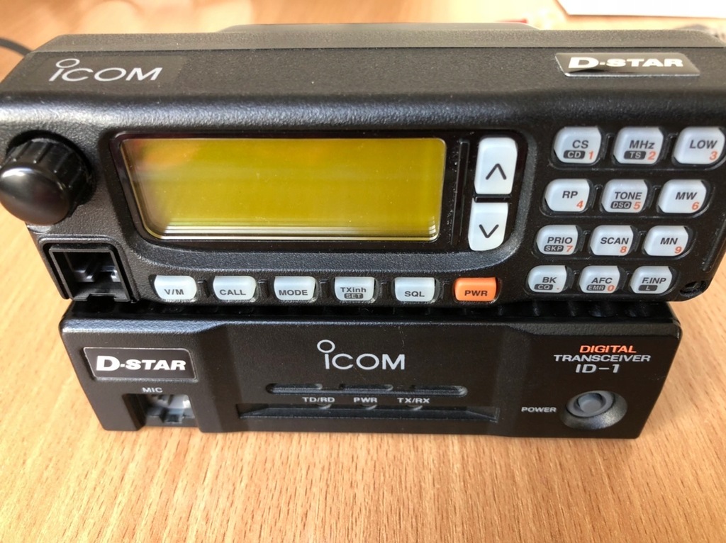 ID1 FM/DSTAR 1,2 GHz IDEAŁ ZESTAW FABRYCZNY 8571173632