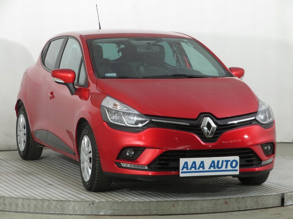 Купить Renault Clio 1.2 16V, польский автосалон, авторизованный сервисный центр.: отзывы, фото, характеристики в интерне-магазине Aredi.ru