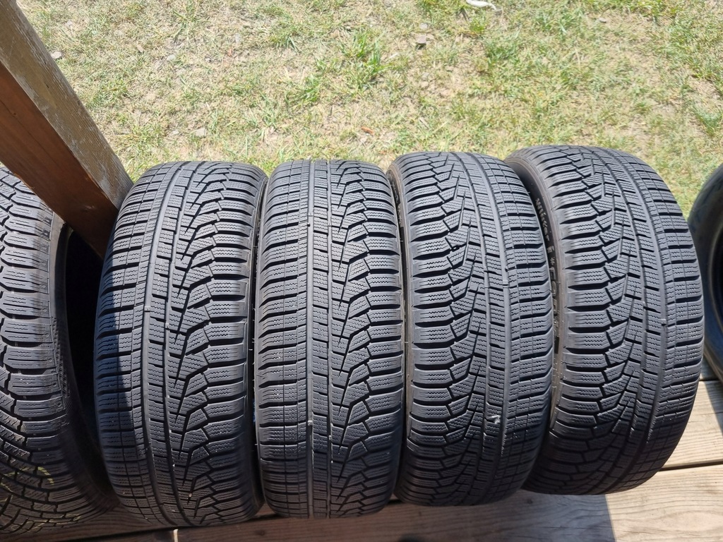 Opony HANCOOK WINTER ICEPT EVO2 205/55R17 2022r. 7mm super stan 4szt