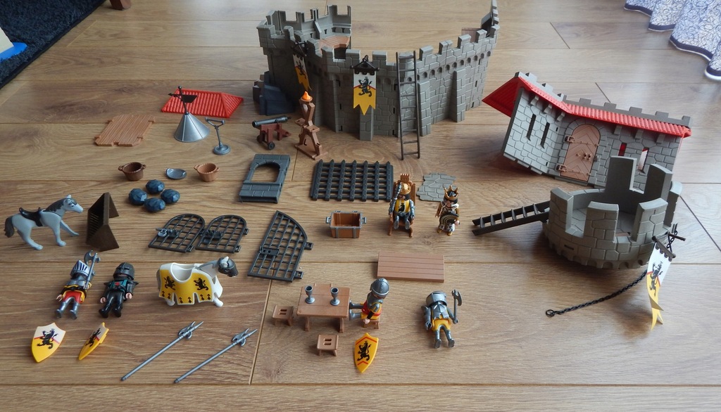 PLAYMOBIL 4865 zamek rycerski herbu Lwa 8467549882 oficjalne