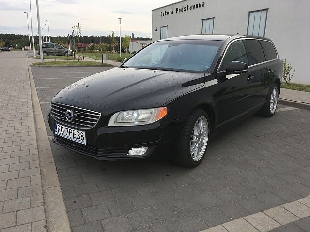 VOLVO V70 2.0T 245KM 9267780477 oficjalne archiwum Allegro