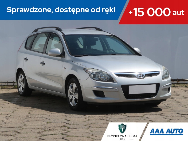 Hyundai i30 1.4 CVVT, HAK, Klima ,Bezkolizyjny