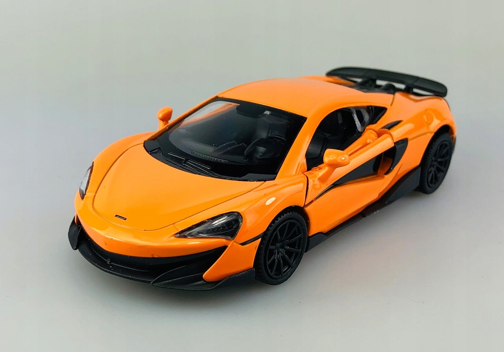 RMZ City McLAREN 600LT 1:32 NOWY METALOWY MODEL