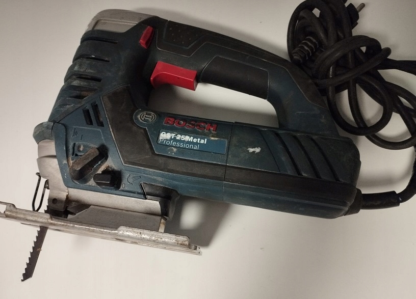 WYRZYNARKA 670W BOSCH GST25M