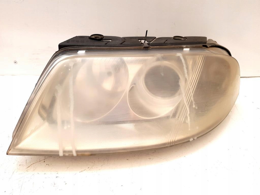 LAMPA LEWA PRZÓD VW PASSAT B5 FL