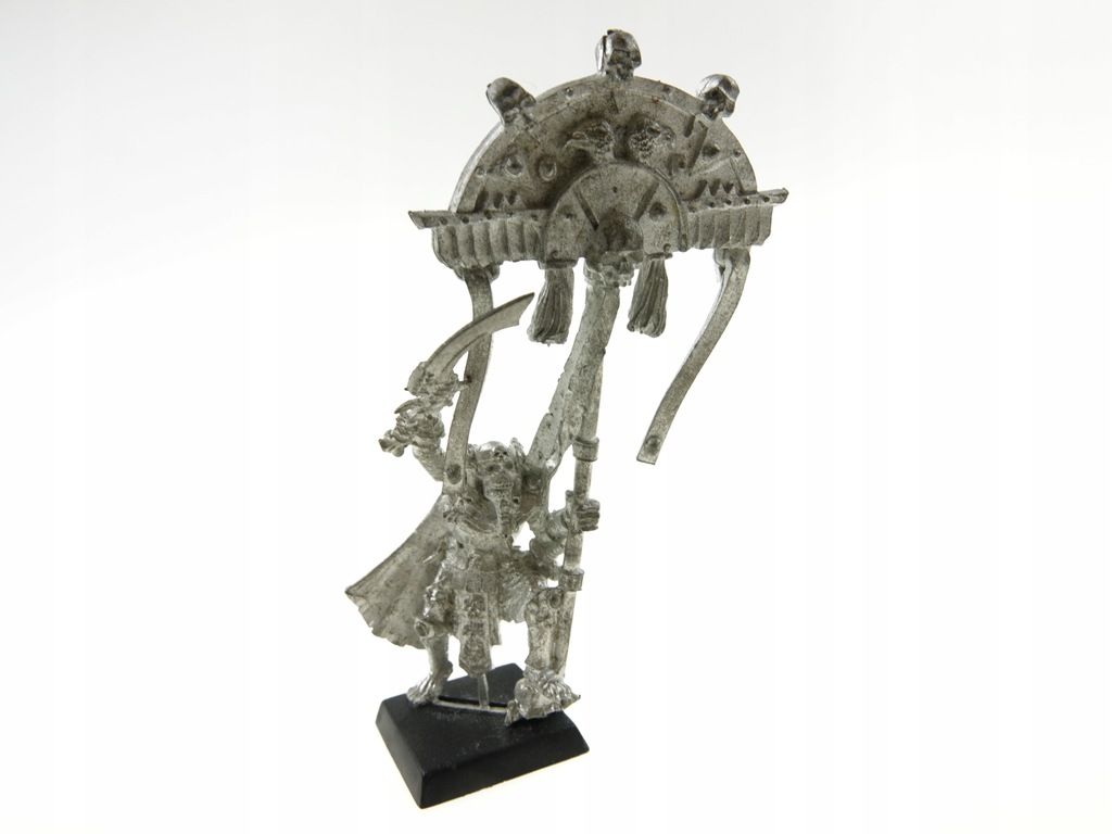 Tomb Kings Icon Bearer figurka metal