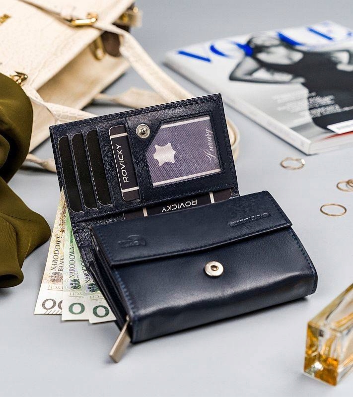 Skórzany kolorowy w środku portfel damski czarny z zapięciem