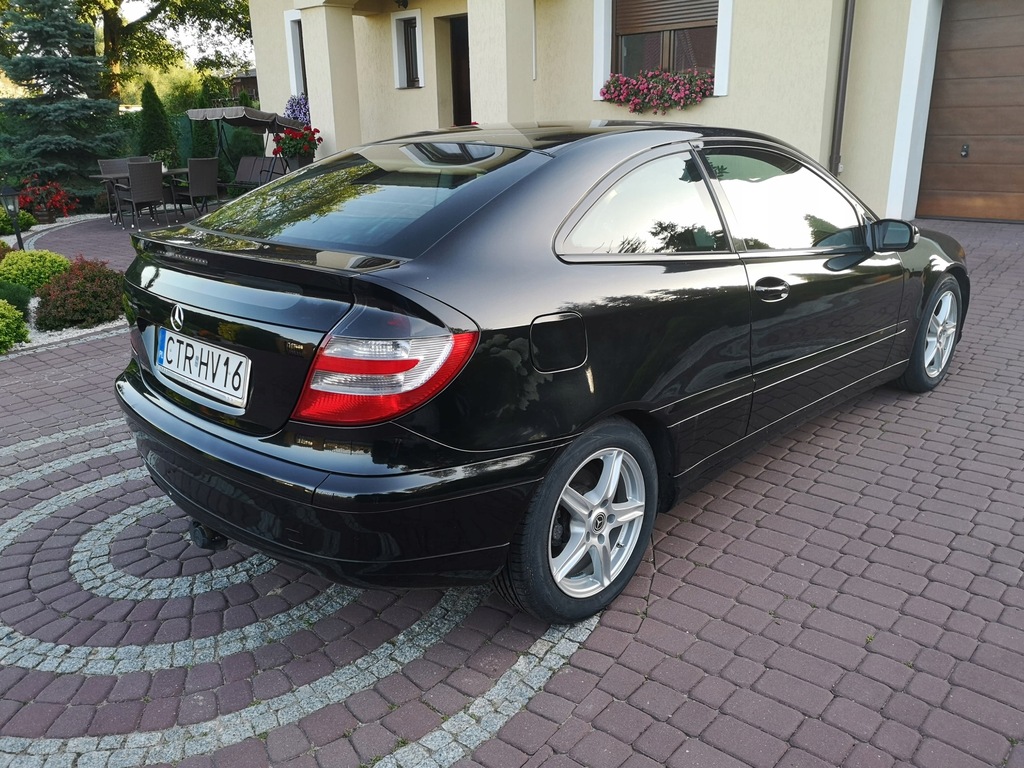 MERCEDES BENZ KLASA C Coupe C200 CDI W203 122KM