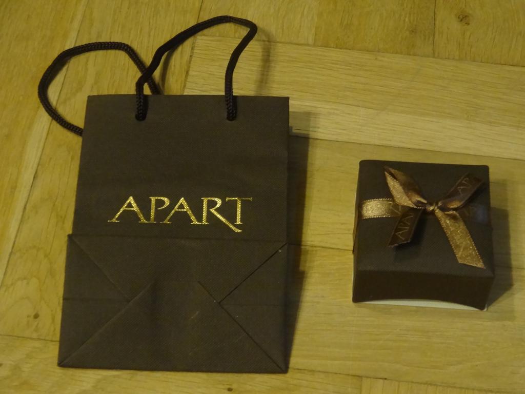 pudełko i torebka na biżuterię APART (5)