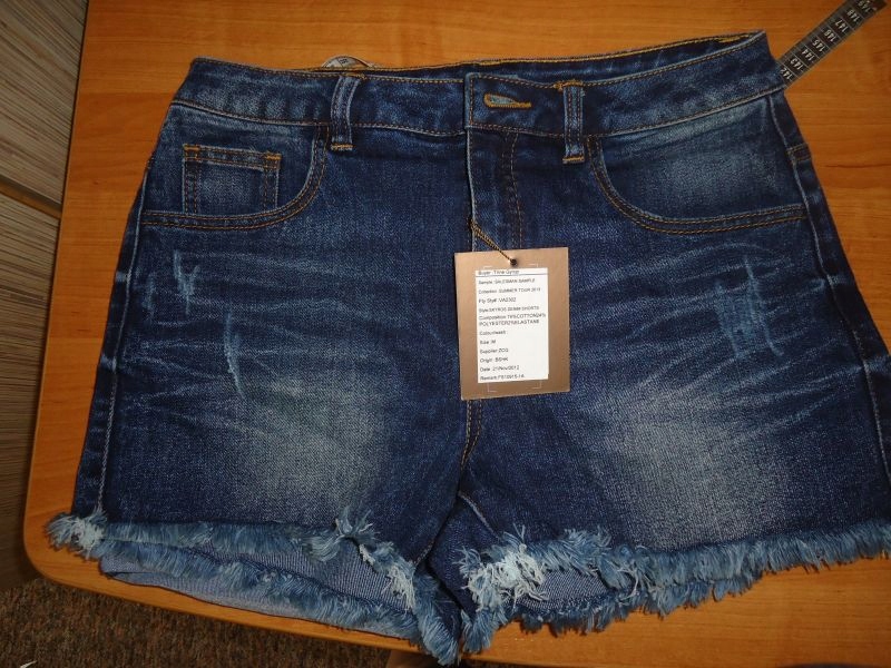 SPODENKI SZORTY DAMSKIE JEANS STRZĘPY VILA XS 34