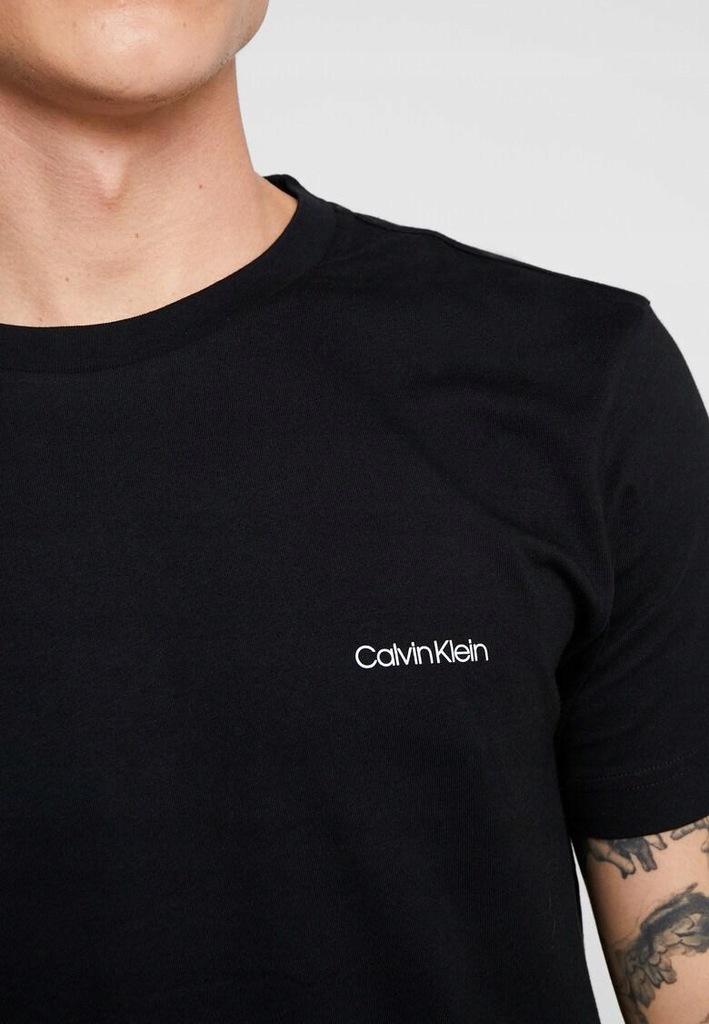 R2E402*CALVIN KLEIN CZARNY T-SHIRT MĘSKI XS R01