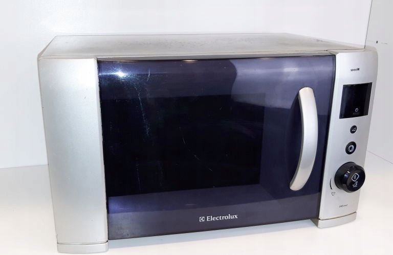 MIKROFALÓWKA ELECTROLUX EMS 2040