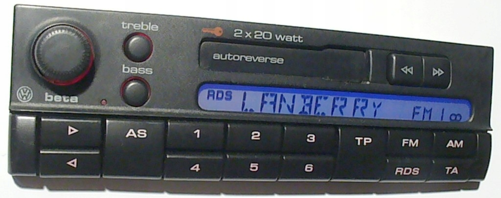 RADIO VW BETA 4 GRUNDIG --- OLDTIMER--NIEBIESKO CZERWONE PODŚWIETLENIE