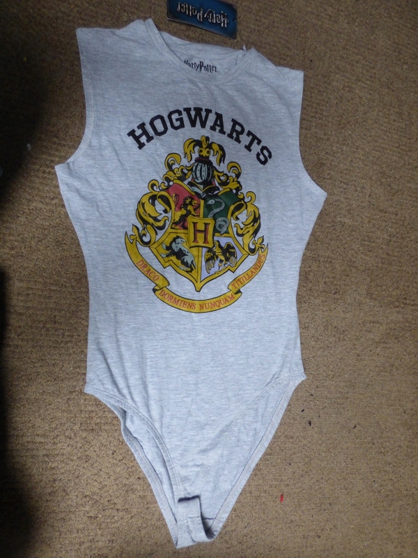 HARRY POTTER SLICZNE BODY GREY HOGWARTS 36