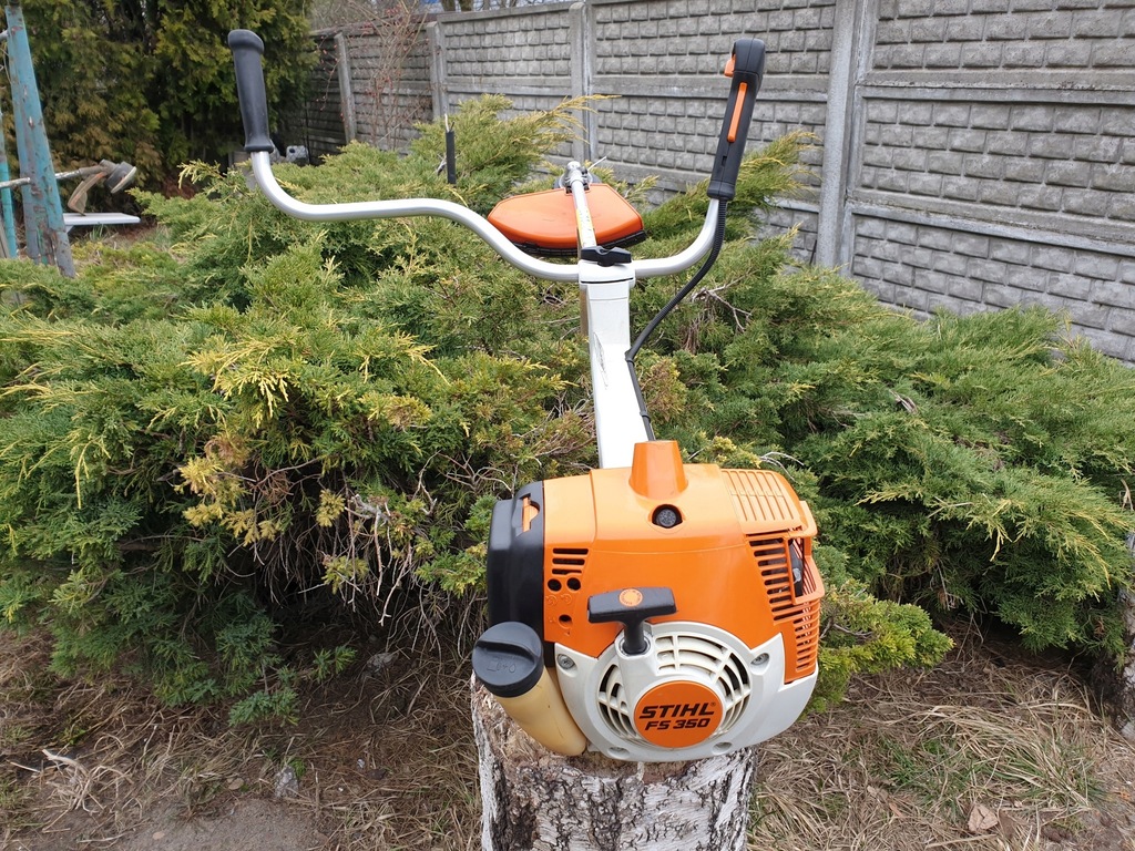 Триммер штиль fs цена. Stihl FS 350. Мотокоса Stihl FS 350. Stihl FS 250. Триммер штиль ФС 250.