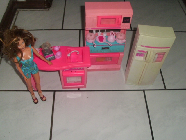Barbie Mattel kuchnia lalka kolekcjonerska