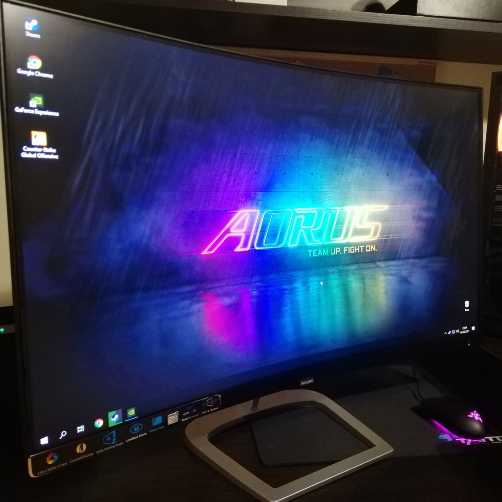 Monitor Philips 328E9QJAB curved 31,5' FreeSync gw