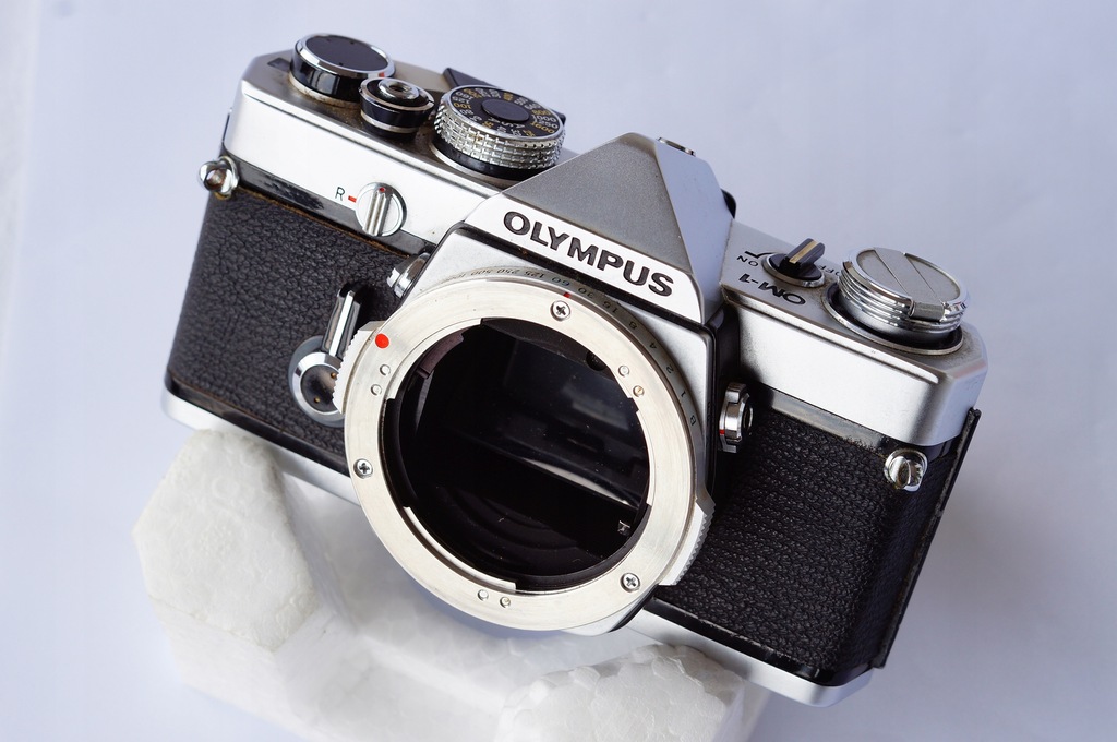 APARAT OLYMPUS OM-1 NIESPRAWNY